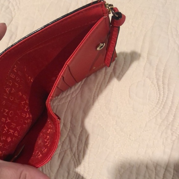 Kate spade New York red pebbles leather L zip bifold wallet - Picture 5 of 7